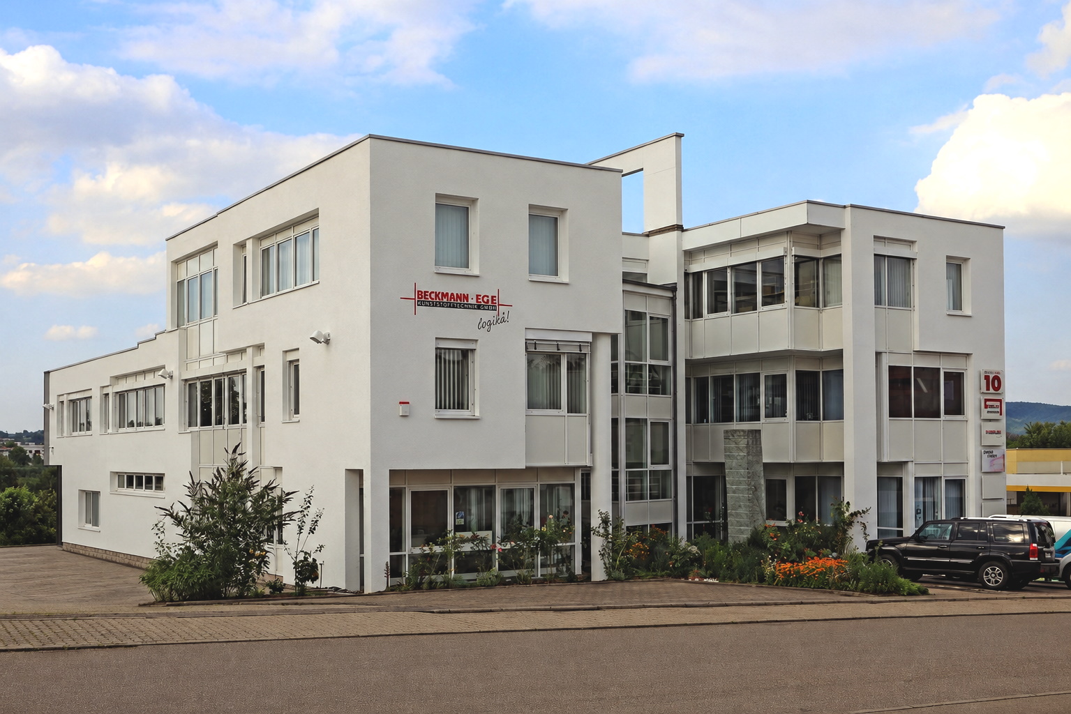 Entwicklung, Verwaltung, Produktion - Kernen, Deutschland